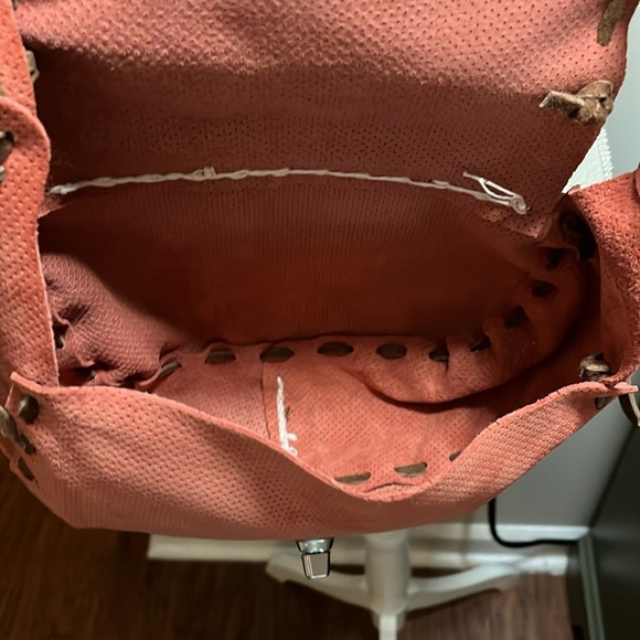 One of a kind, coral and brown trim Shoulder Bag - Picture 6 of 10